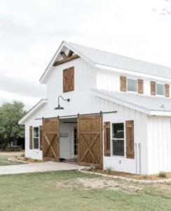 Custom metal barndominium in Waycross GA